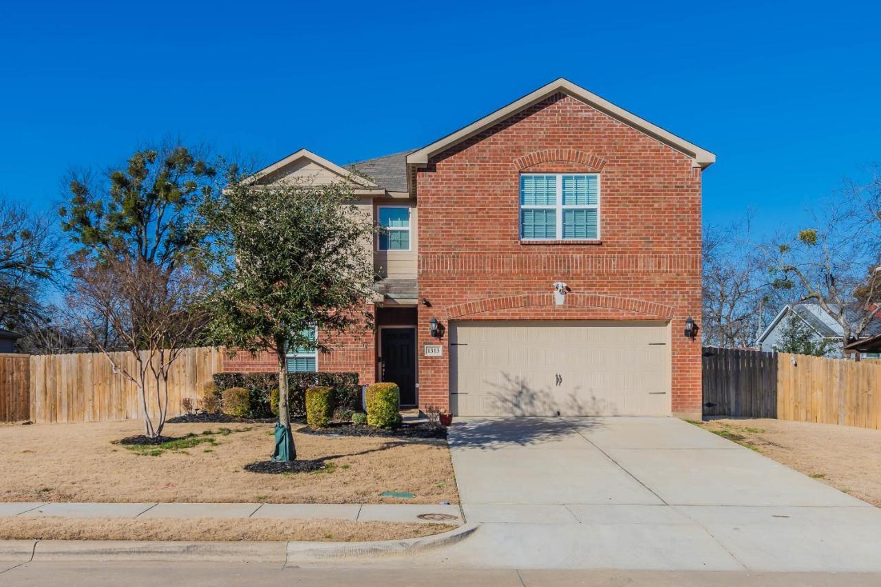 Luxury 5Br Dallas Retreat With Business Amenities - Perfect For Business Travelers, Families & Groups Екстериор снимка